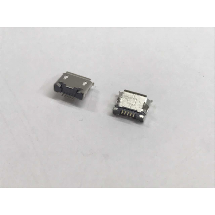 Num33 Conector carga USB universal 2