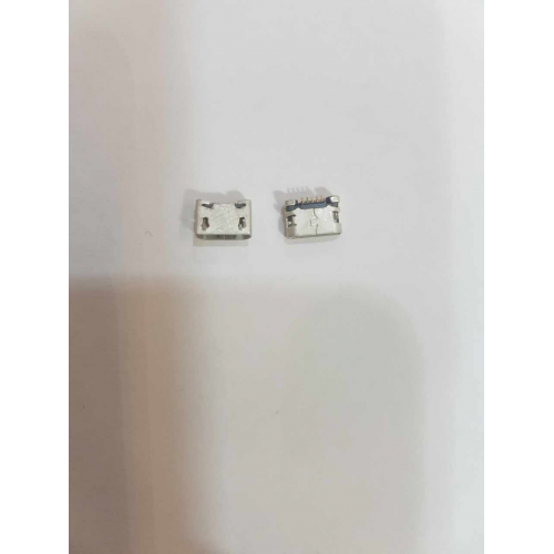 Num17 Conector carga USB universal 